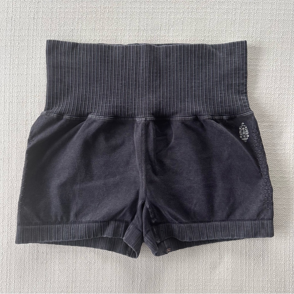 Free People Movement Good Karma Running Shorts in Washed Black - Size M/L - Picture 4 of 15